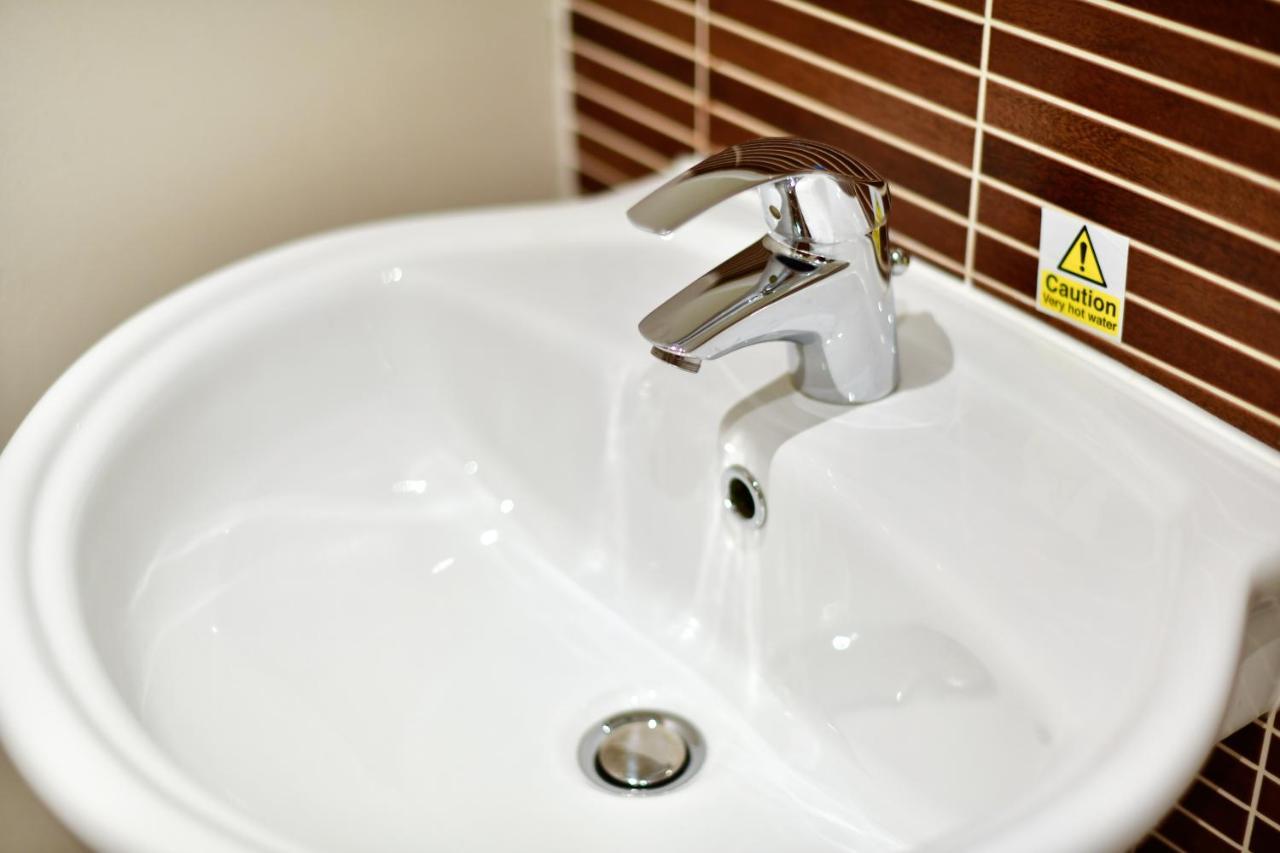 Meridian Quay Apartments, By Jsw Short Stay Swansea Eksteriør billede