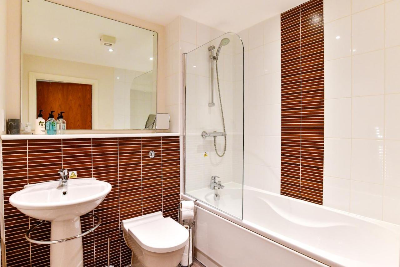 Meridian Quay Apartments, By Jsw Short Stay Swansea Eksteriør billede